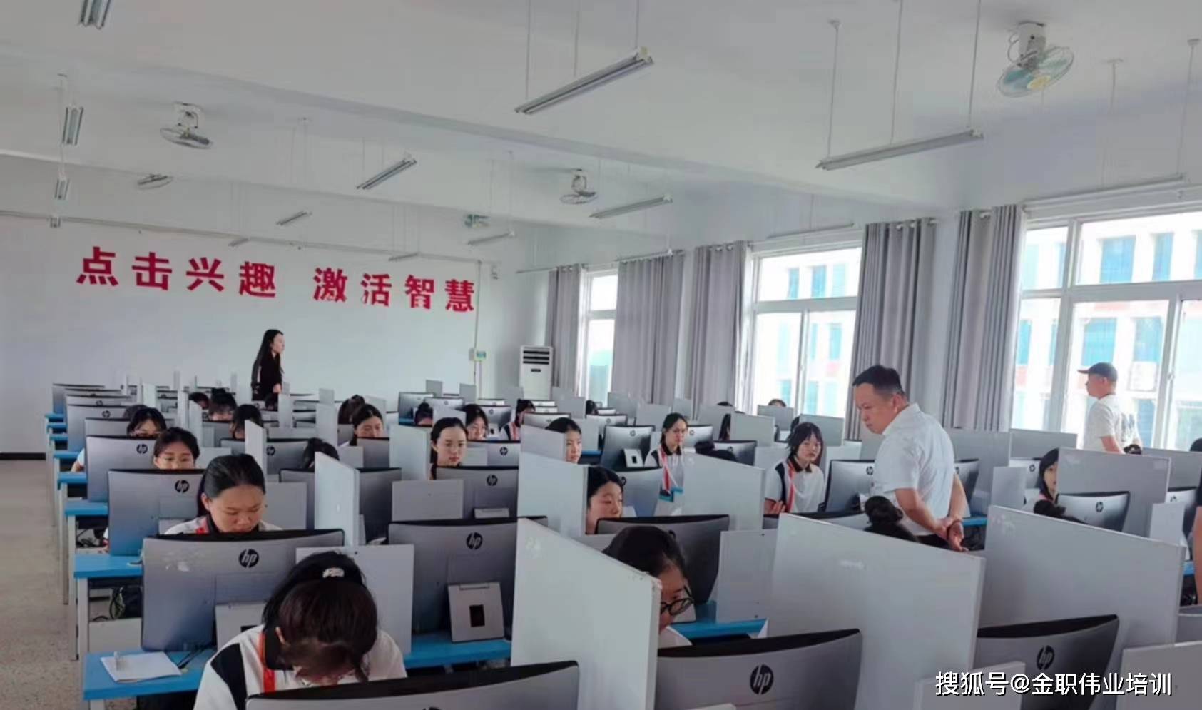 安徽省宿州逸夫师范学校成功举办2024年1+X幼儿照护职业技能等级证书考试